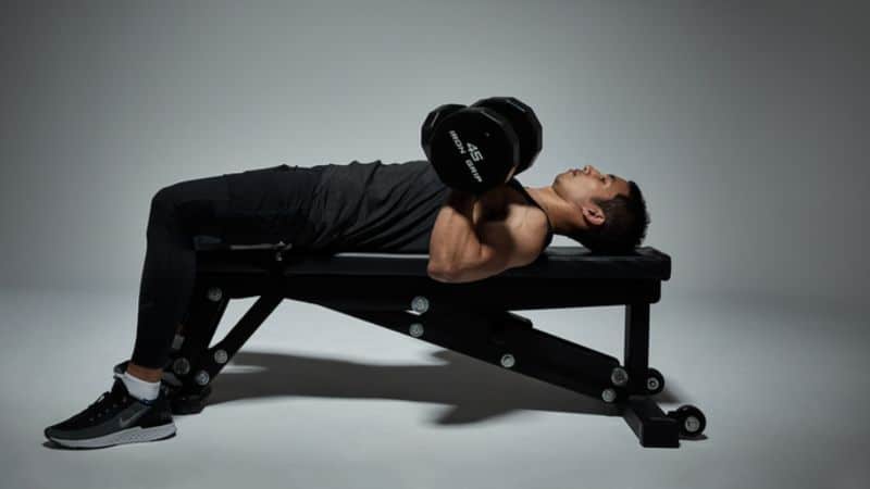 Các chuyên gia khuyến khích nên tập đẩy ngực Bench Press thường xuyên để đem lại hiệu quả