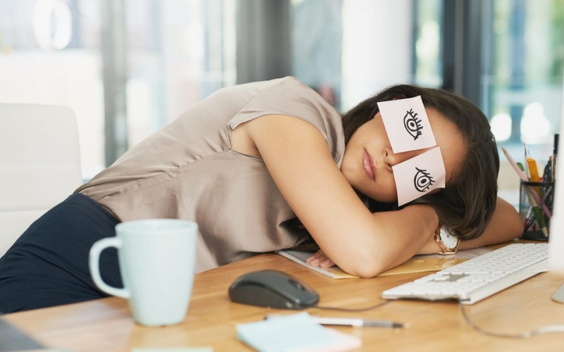 nhịp sinh học cơ thể buổi trưa
