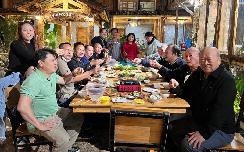 Nhà hàng Âu Việt